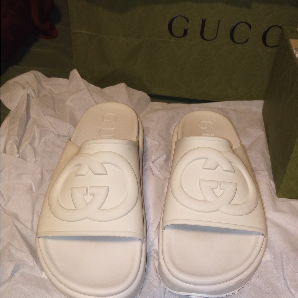 Authentic Gucci sandals